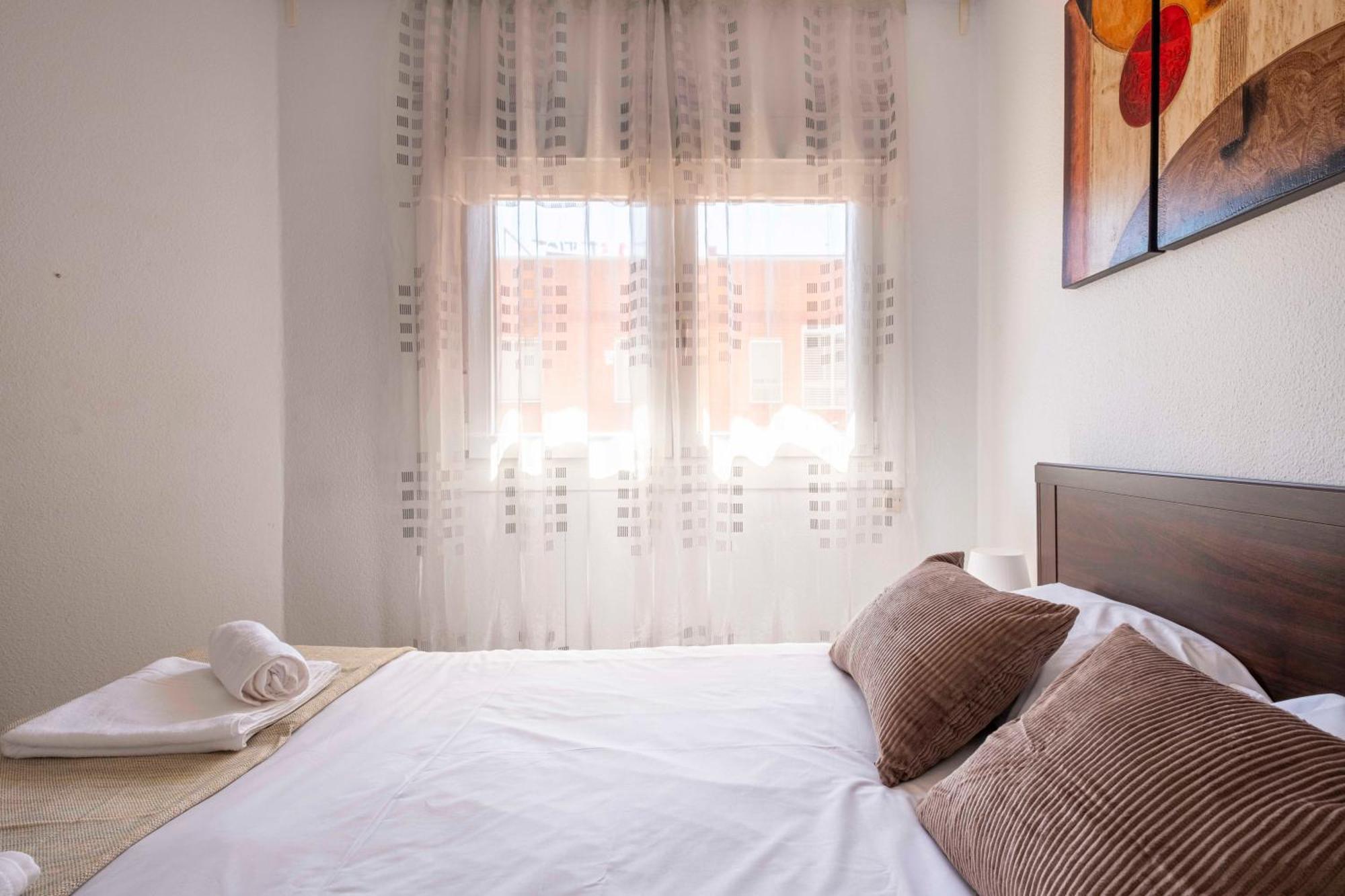 Apartmán 5 Min To The Sea And 15 Min To Barcelona Center Sant Adria de Besos Exteriér fotografie