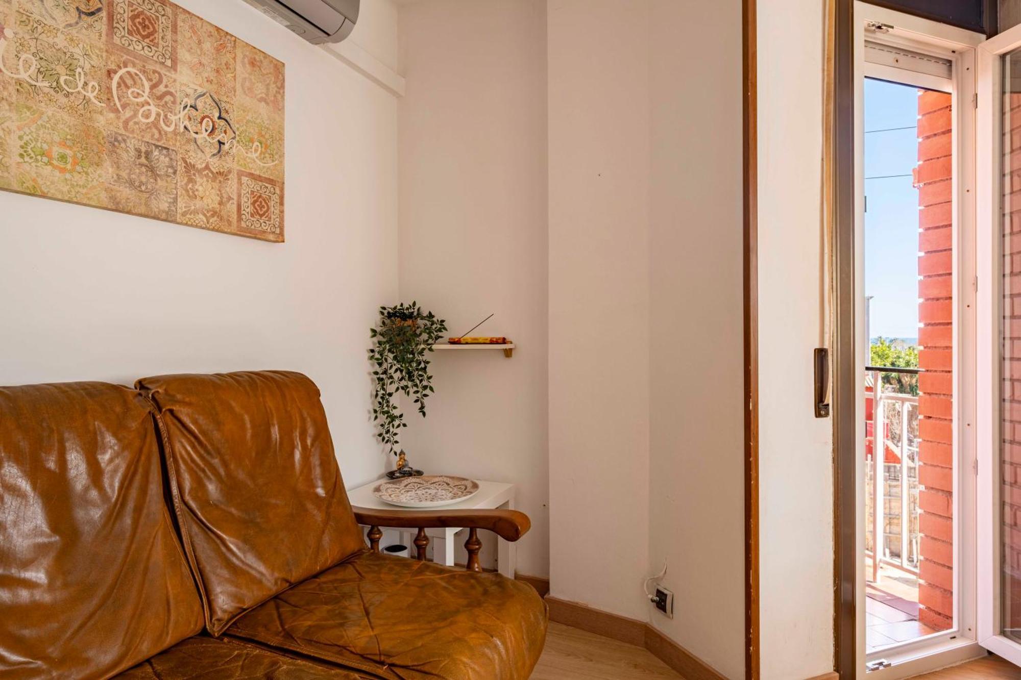 Apartmán 5 Min To The Sea And 15 Min To Barcelona Center Sant Adria de Besos Exteriér fotografie
