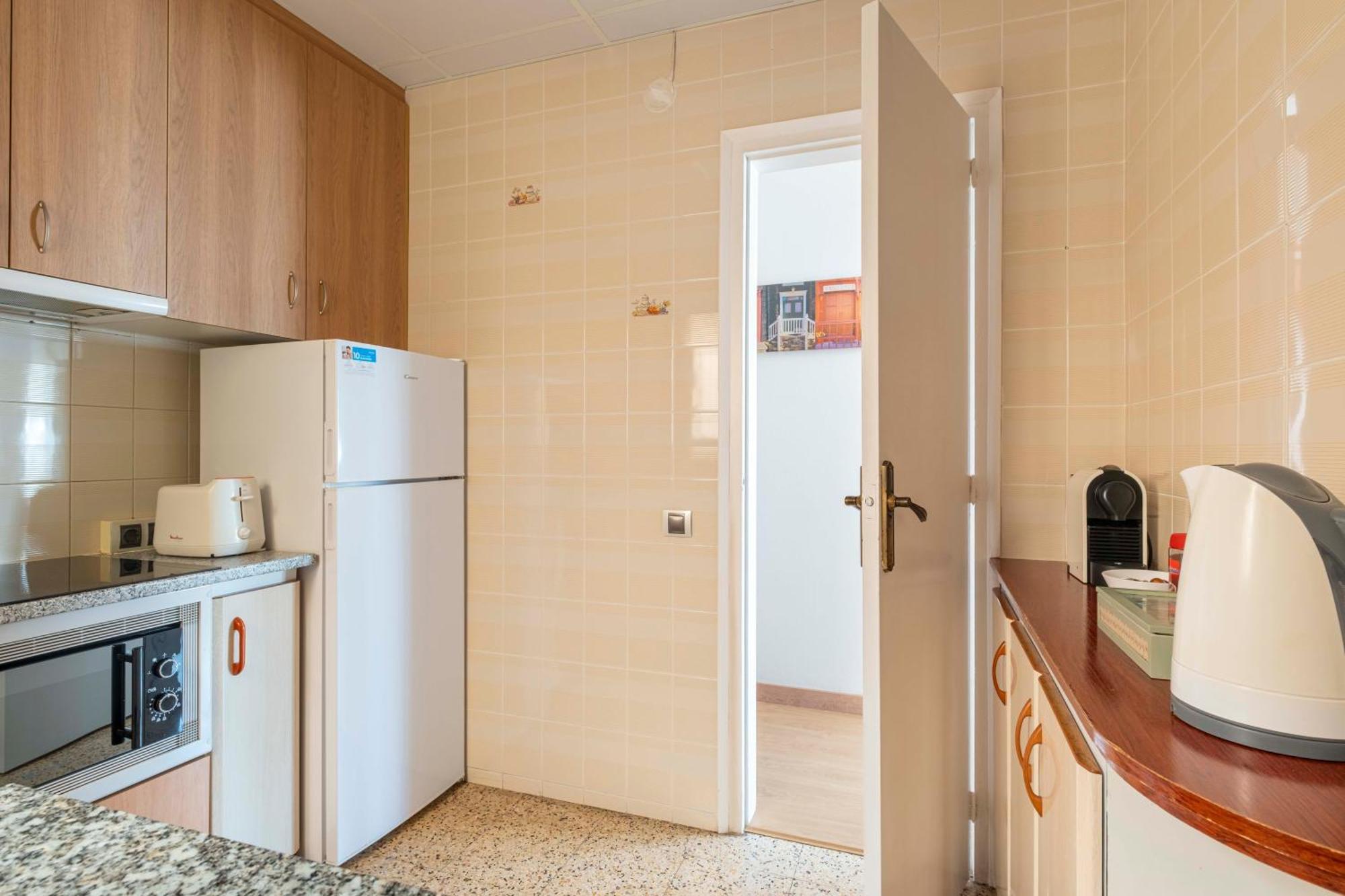 Apartmán 5 Min To The Sea And 15 Min To Barcelona Center Sant Adria de Besos Exteriér fotografie