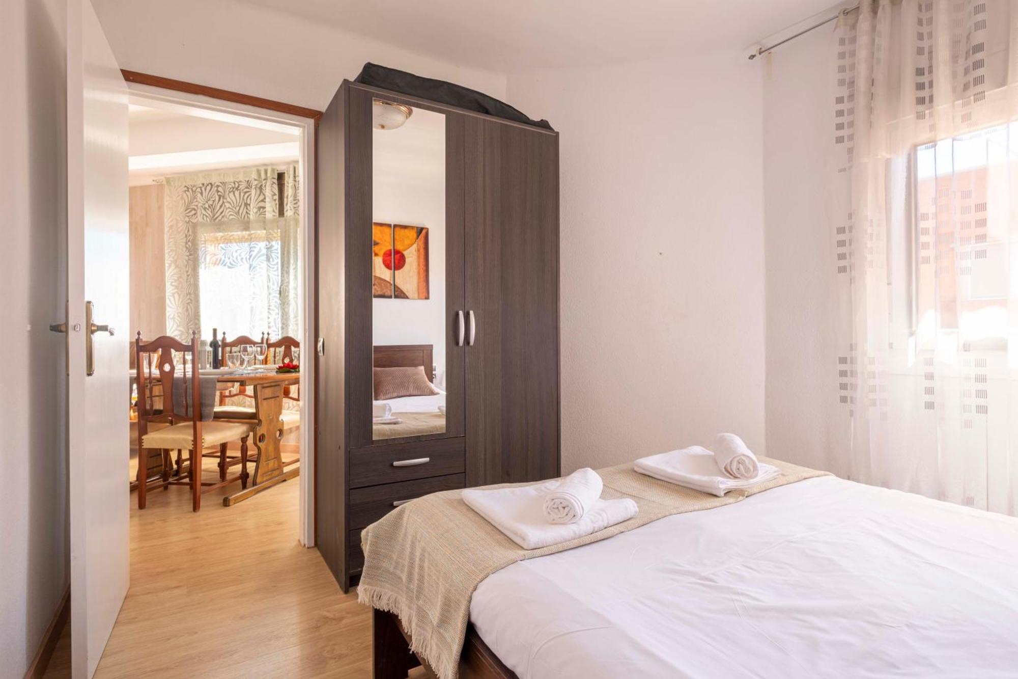 Apartmán 5 Min To The Sea And 15 Min To Barcelona Center Sant Adria de Besos Exteriér fotografie